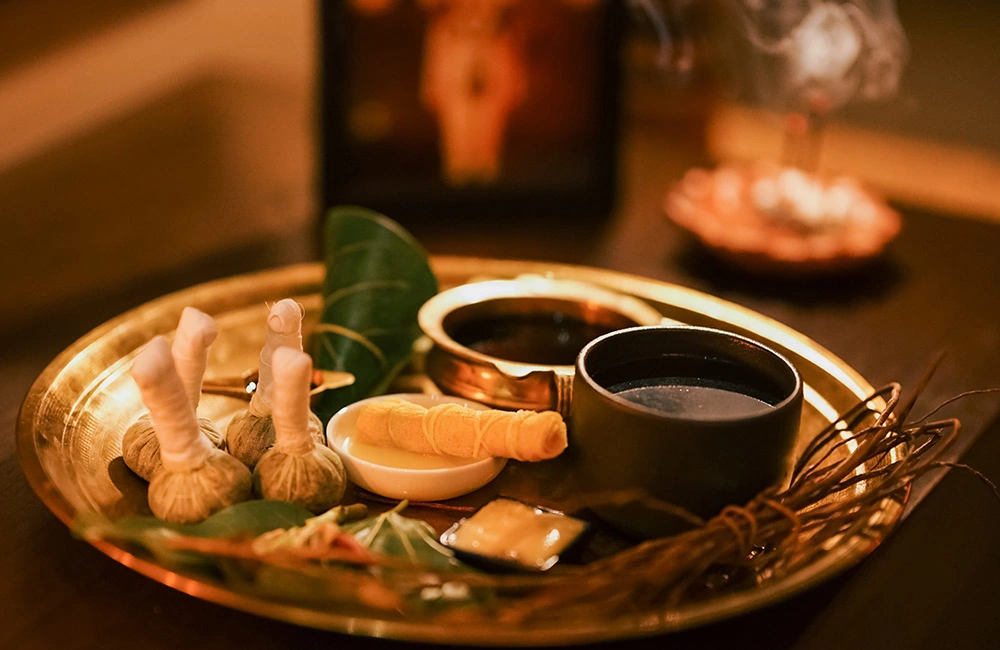 AYURVEDA AND HOLISTIC TOURISM IN SRI LANKA